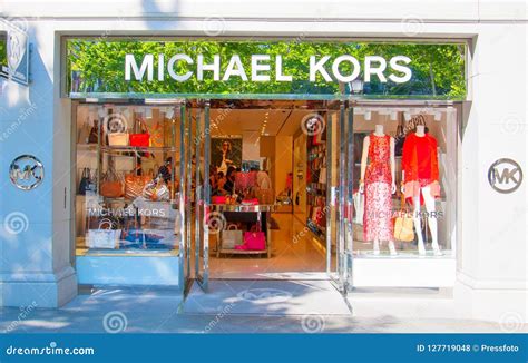 michael kors barcelona store.